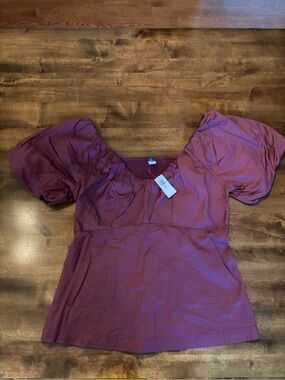 Puff Sleeve Square Neck Top in Deep Plum Size Medium Tall